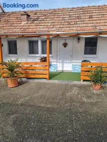 Napfény Apartman - Image 1