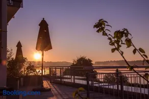 Appartamento con sauna, terrazza e giardino | Vista sul lago - Image 1