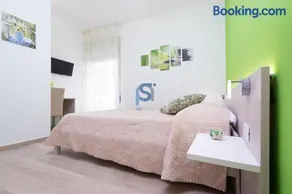 B&B Panorama - Self Check in - Image 2