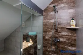 Superior apartment Nike - Image 5