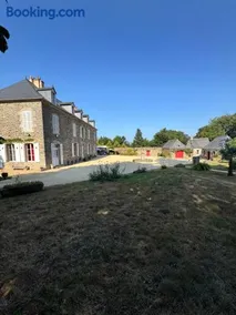 La Maison du Cocher dans un domaine authentique - Image 2