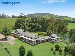 Hunter Valley Estate on 200 Acres with Private River and Pool - Image 1