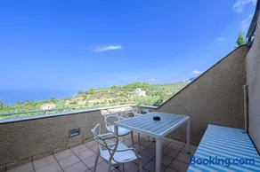 Mani Tower Villa - Image 1