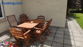 Nick & Sandra's - Image 2
