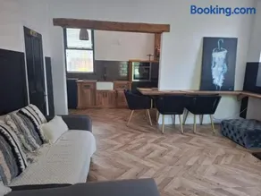 2 BDR House - Ideal for Short Breaks & Contractors - Image 2