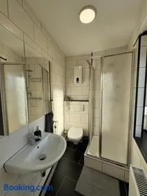 Schönes Apartment für 5 Personen nahe Zentrum & Borussia Park MG77 - Image 3
