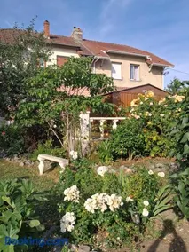 Au chant des mandarins 2 gites de 15 personnes et un 3ème gite à proximité de 12 - Image 2