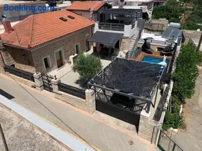 Thrapsano House with Private Pool for Families by Hospi Living - Image 1