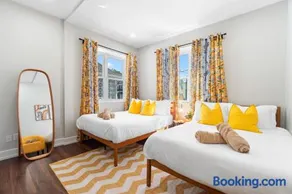 CityLine Group Stay | Near NYC | Private Parking - Image 3