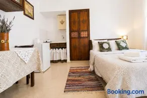 Vrisi Guest House - Image 4