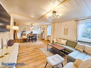 Entire farmhouse for groups with 4 bedrooms near Rhine Falls & Zurich Airport - Image 1