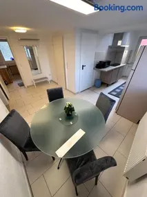 Schöne Apartments im Zentrum von Bottrop BO01 und BO02 - Image 1