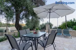 Balis Apartments - Image 3