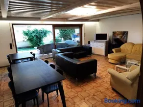 XXL apartment, 10 beds, 4 sleep-rooms, 140qm, 2 WC, 2 shower && - Image 1