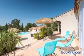 Superbe villa avec piscine chauffée à deux pas de la mer, des Calanques et de Cassis - Image 3
