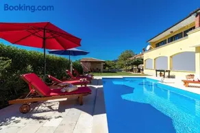 Villa Leona - managed by Travel Istria - Image 2