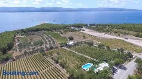 Holiday Home Vineyard House - Image 2
