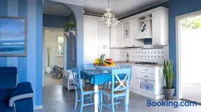 APPARTAMENTO AZZURRO FRONTE MARE - Image 2