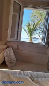 Sea Senses Andros - A Beachfront Retreat - Image 1