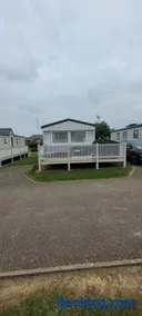 Poppy Caravan - Image 2