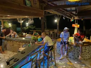 B&R Hostel Nagtabon - Image 3
