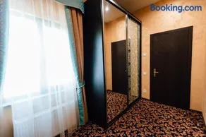 Khan-Chinar Hotel - Image 3