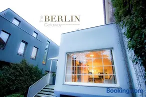 The Berlin Getaway / 80qm in Berlin's Historic Diplomatic Quarter - Image 2