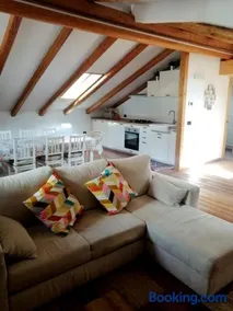 Casa Leonilla - Image 1