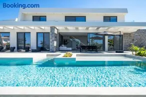 Aethra Villas Luxury Retreat - Image 1