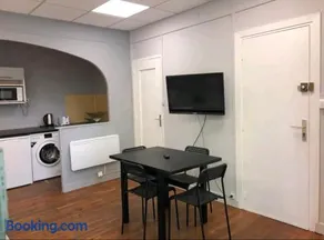 Charmant Studio-Lyon 3éme - Image 2