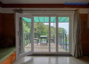 RoseDew Villa - Image 2