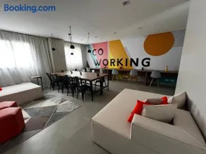 Flat One House - Image 4