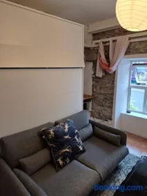Stay in Annascaul Village at Aido's - Image 2