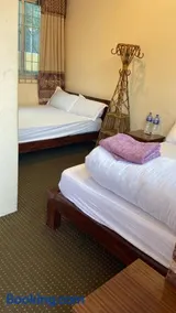 Hotel The Cross River - Image 3