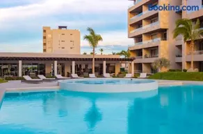 Exquisite Luxury Apartment in Enchanting Los Cabos - Image 4