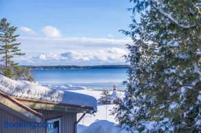 Lake View Loft - Image 2