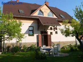 Illés Vendégház - Image 1