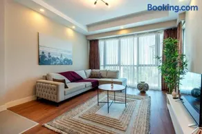 Sirius Snitch Luxury Residence with Pool & Spa - Image 2