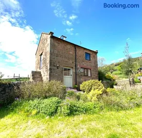The Little Barn at Roache House Farm - Image 2