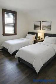 Simple Comfort Stay - Image 4