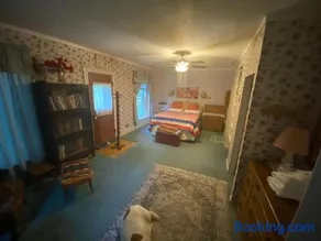 Lakeview Farmhouse with Beach Access - Image 2