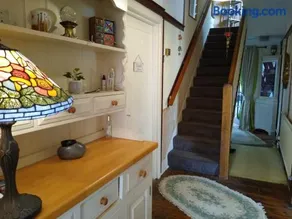 Enstone Homestay - Image 3