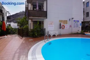 Beach Breeze, Playa Santiago - Image 1