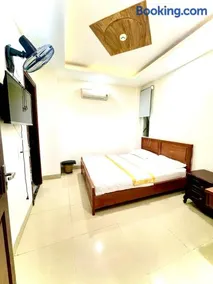 Hằng nga luxury hotel - Image 1