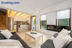 Katerina Boutique Villa - Image 3