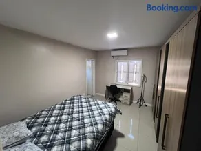 Casa com Hidromassagem Quente e Fria - Image 3