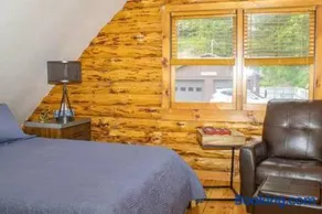 Colgate Cabin #6 - Image 4