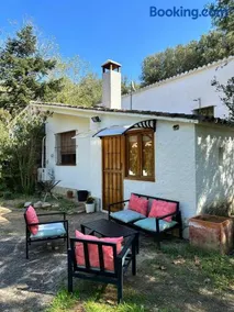 Hidden Garden Haven for 7 People - Image 5