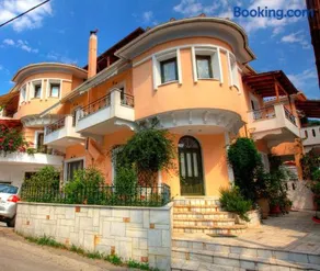 Ilian House - Image 1