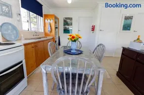 Shabby Chic Shack - 2 bedroom Beach Cottage - Image 4